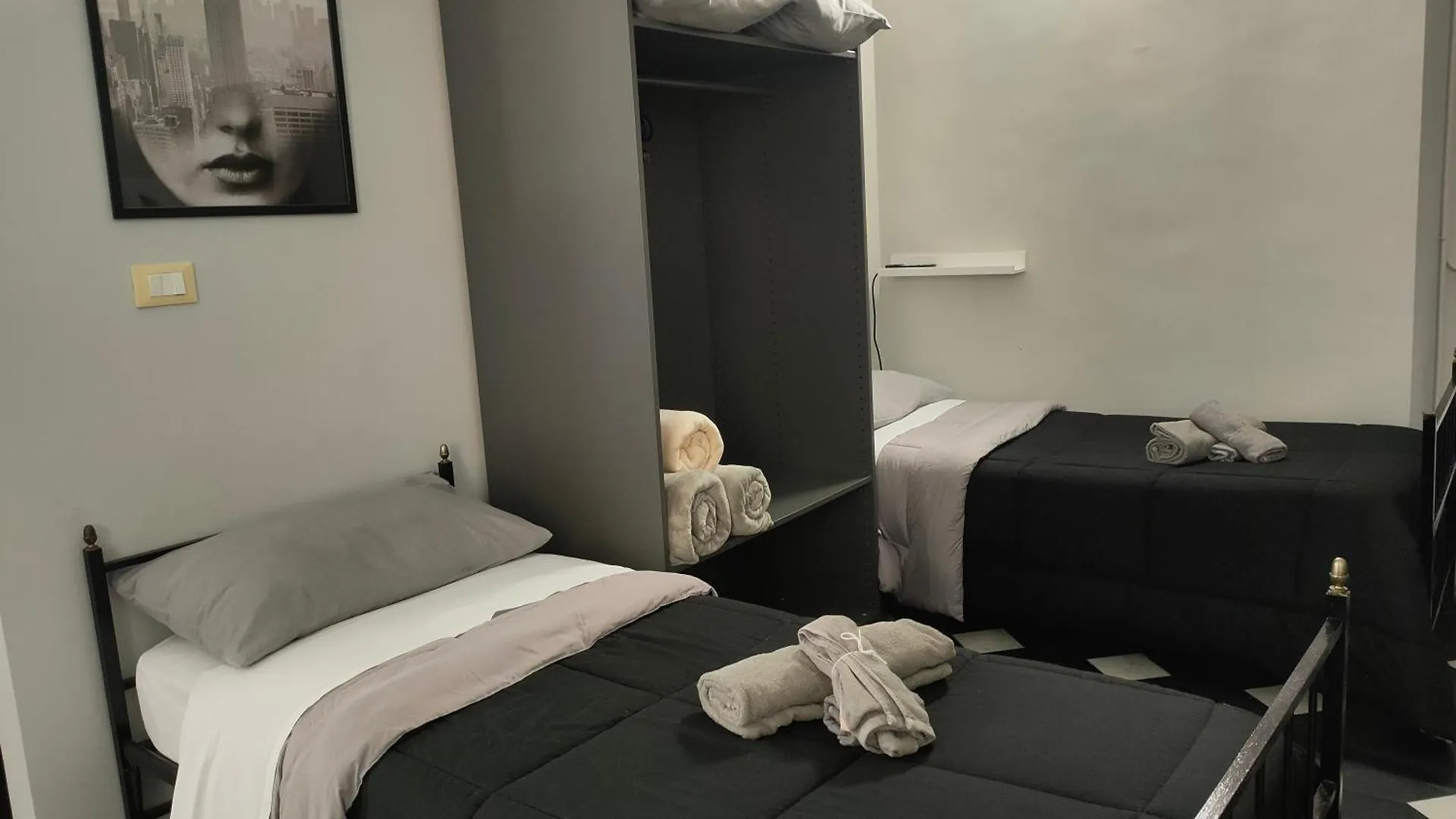 Rooms Ponte Calvi Génova Italia