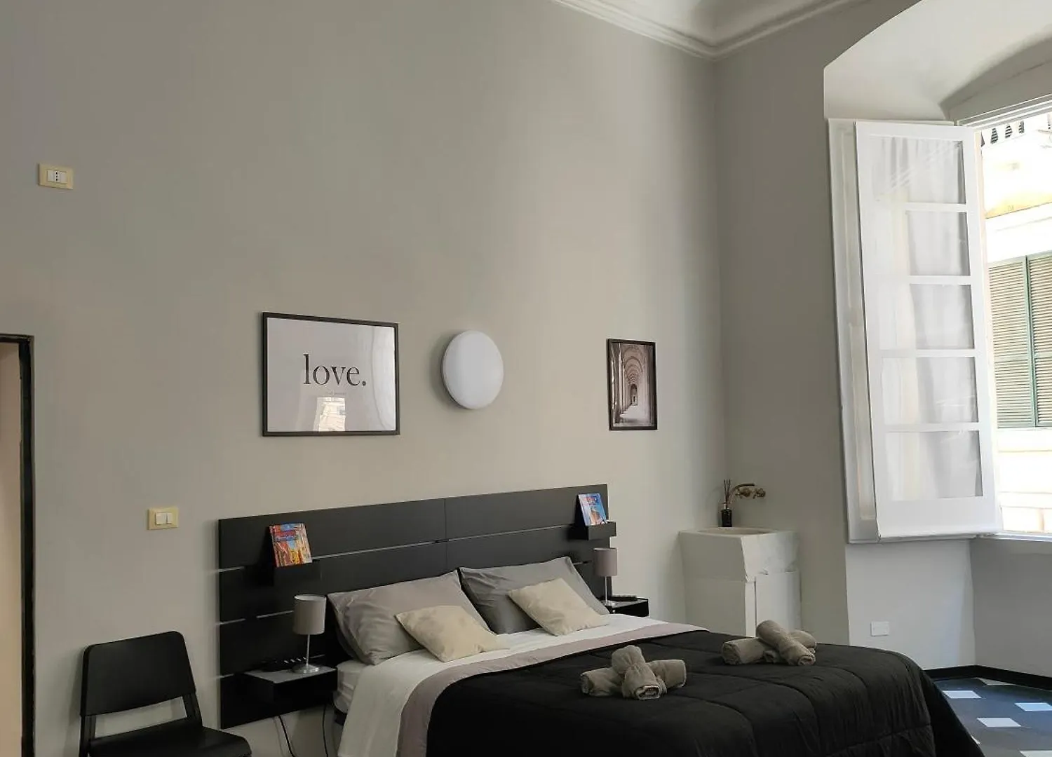 Rooms Ponte Calvi联系方式